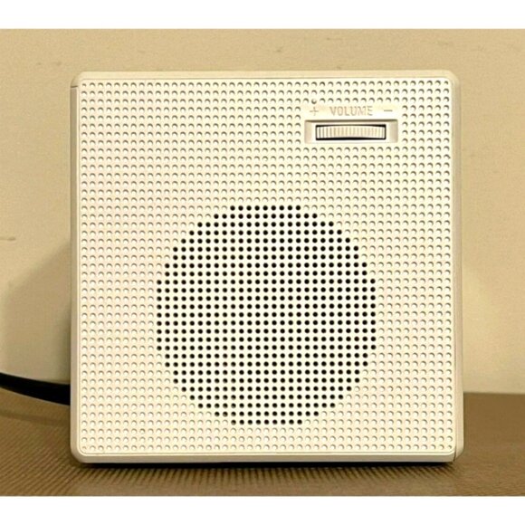 SONY Digital Dual Alarm Clock AM / FM Radio Model ICF-C1 White - Picture 3 of 6